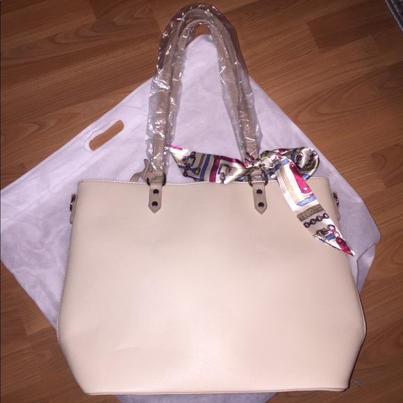 bolzano Handbags - Bolzano purse NEW